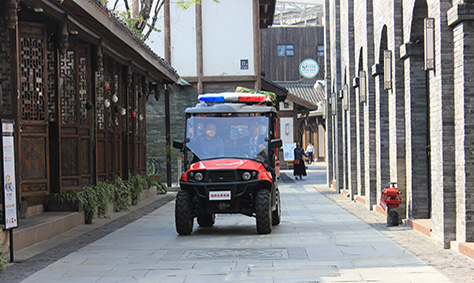 四輪消防摩托車滅火裝置