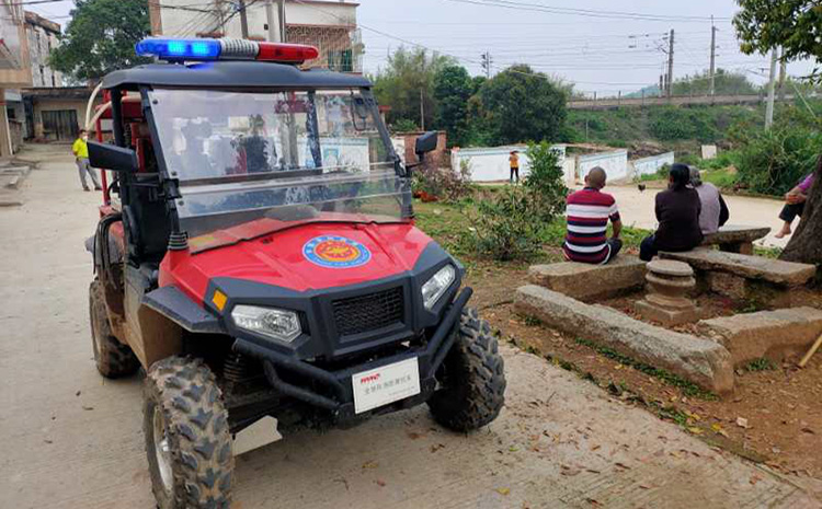 四輪摩托消防車(chē)多重